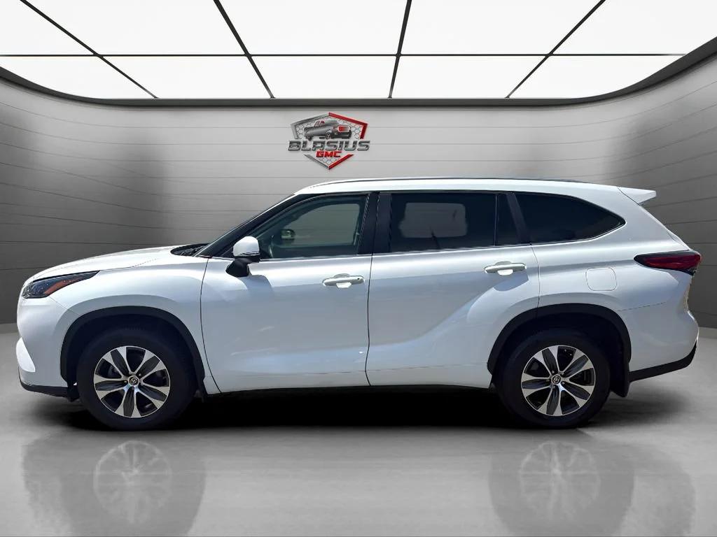 toyota highlander 2023 5TDKDRBH7PS016787 image toyota highlander 2023 5TDKDRBH7PS016787 image