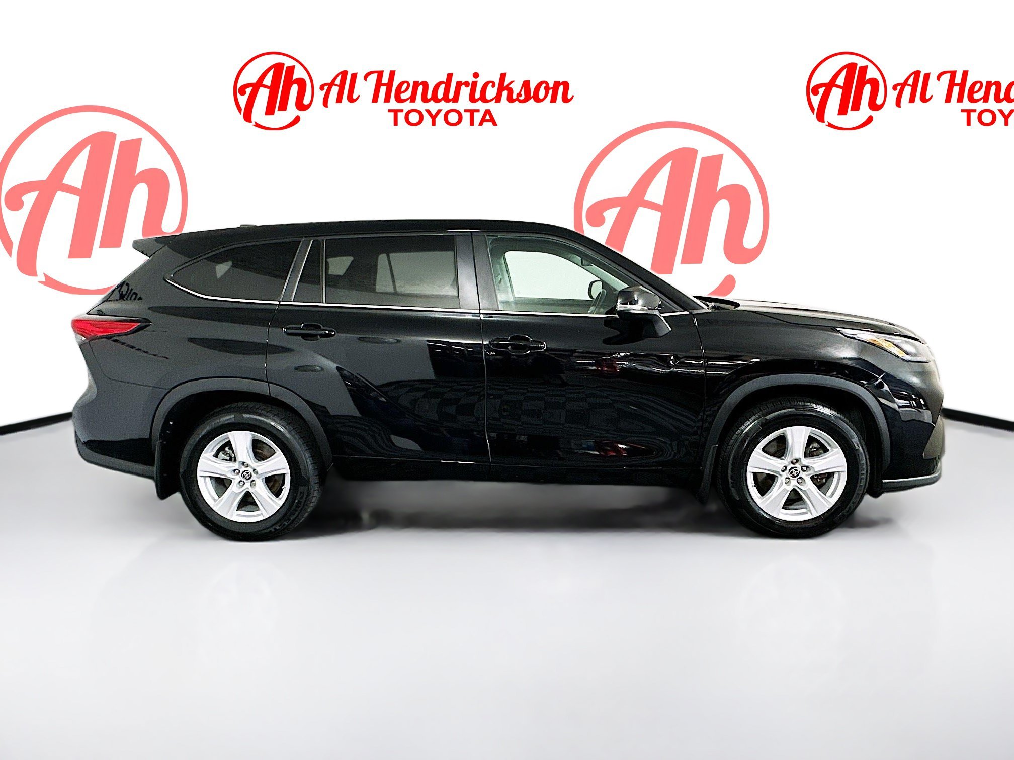 toyota highlander 2023 5TDKDRBH8PS017317 image toyota highlander 2023 5TDKDRBH8PS017317 image