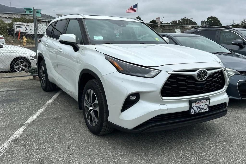 toyota highlander 2023 5TDKDRBH1PS004716 image toyota highlander 2023 5TDKDRBH1PS004716 image