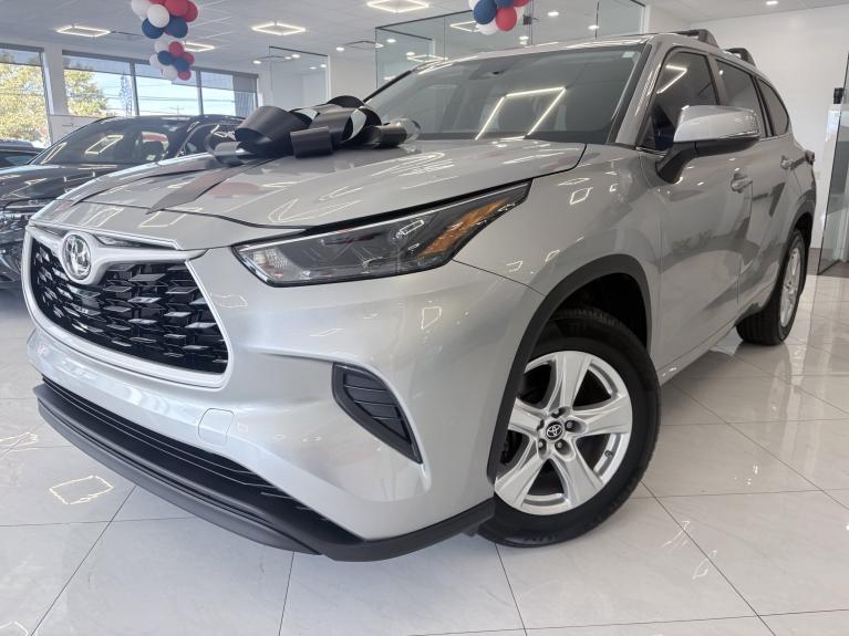toyota highlander 2023 5TDKDRAH0PS002182 image