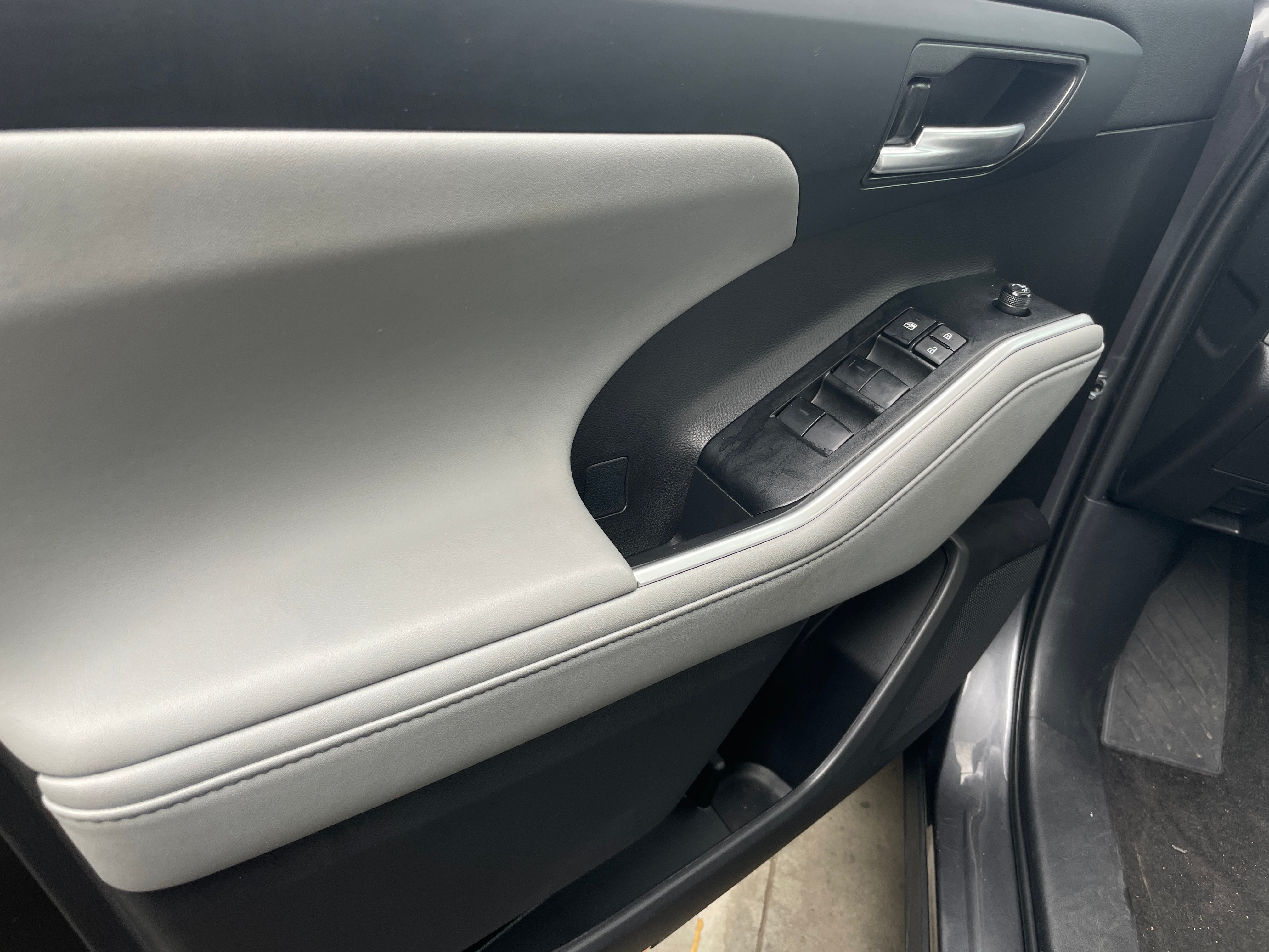 toyota highlander 2023 5TDKDRAH6PS033999 image toyota highlander 2023 5TDKDRAH6PS033999 image