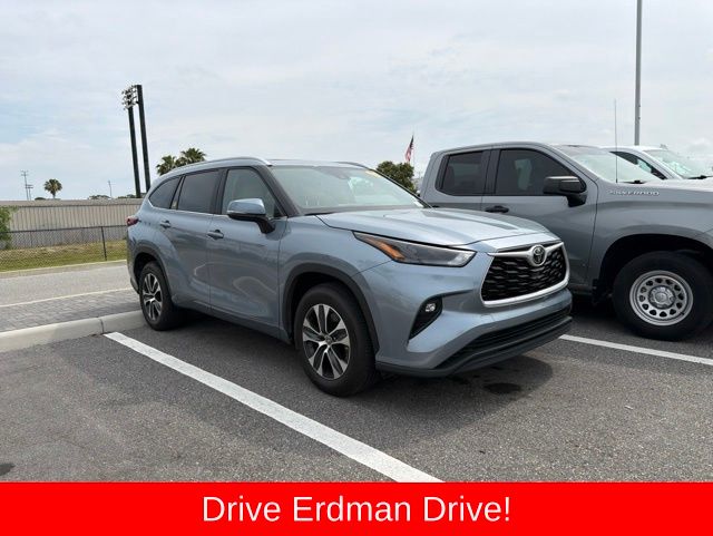 toyota highlander 2023 5TDKDRAH7PS037043 image toyota highlander 2023 5TDKDRAH7PS037043 image