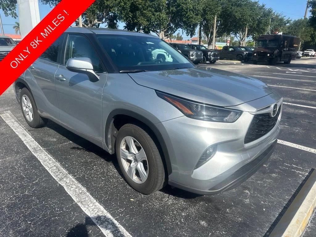 toyota highlander 2023 5TDKDRAH2PS515742 image toyota highlander 2023 5TDKDRAH2PS515742 image
