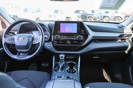 toyota highlander 2023 5TDKDRAH2PS015130 image toyota highlander 2023 5TDKDRAH2PS015130 image