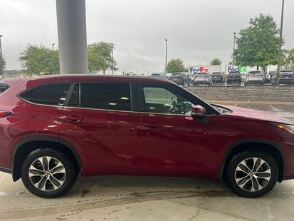 toyota highlander 2023 5TDKDRBH3PS034736 image toyota highlander 2023 5TDKDRBH3PS034736 image