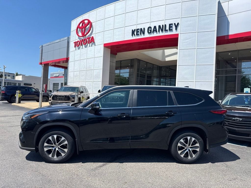 toyota highlander 2023 5TDKDRBH3PS501380 image toyota highlander 2023 5TDKDRBH3PS501380 image
