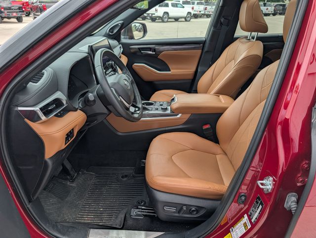 toyota highlander 2023 5TDKDRBH2PS034422 image toyota highlander 2023 5TDKDRBH2PS034422 image