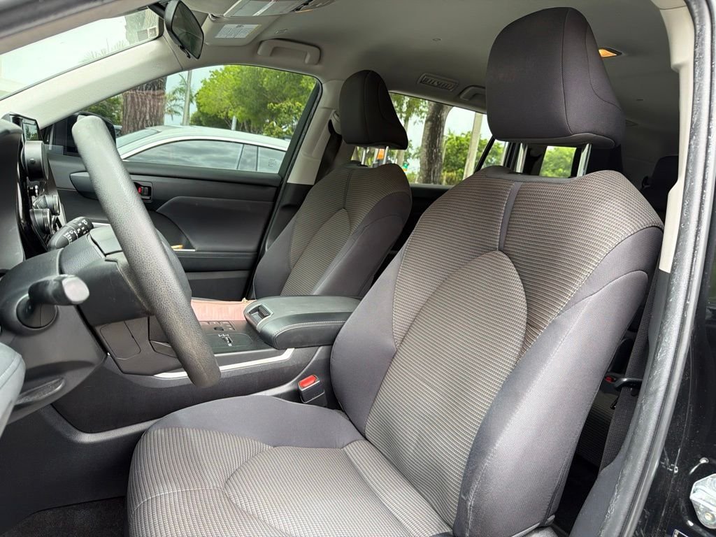 toyota highlander 2023 5TDKDRAHXPS509557 image toyota highlander 2023 5TDKDRAHXPS509557 image