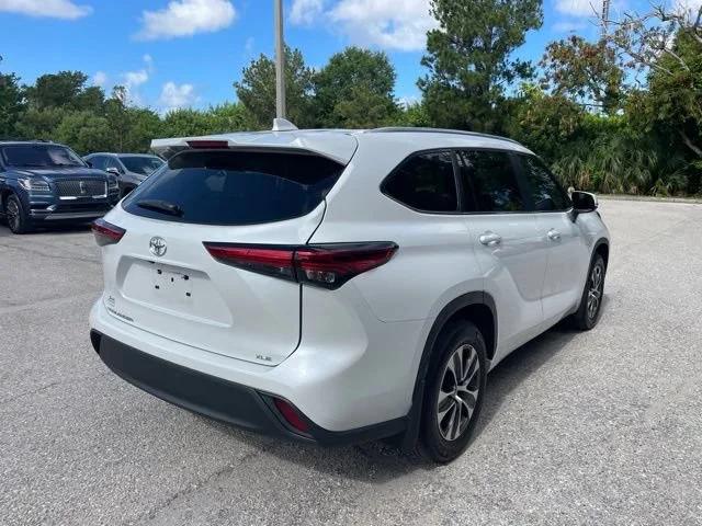toyota highlander 2023 5TDKDRAH3PS518410 image toyota highlander 2023 5TDKDRAH3PS518410 image