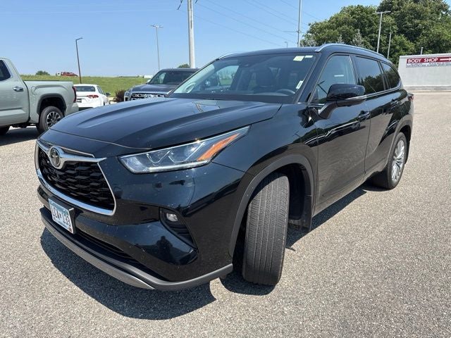 toyota highlander 2023 5TDKDRBH5PS517113 image toyota highlander 2023 5TDKDRBH5PS517113 image