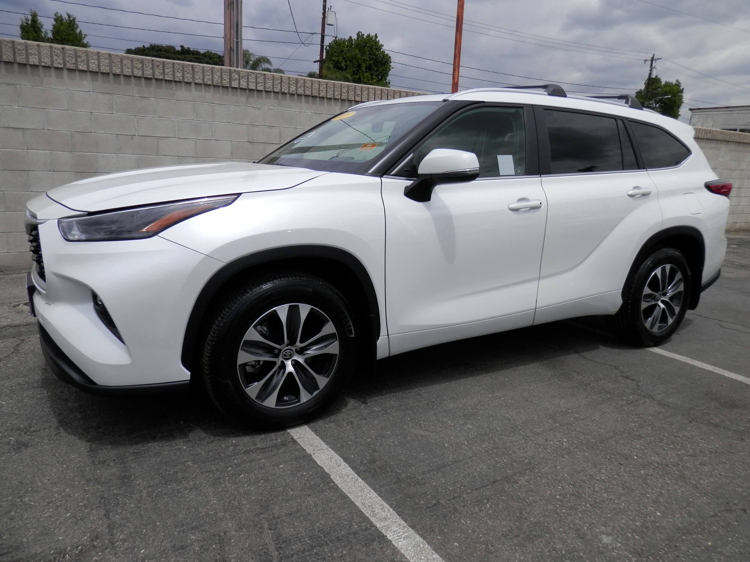 toyota highlander 2023 5TDKDRAH6PS034537 image toyota highlander 2023 5TDKDRAH6PS034537 image