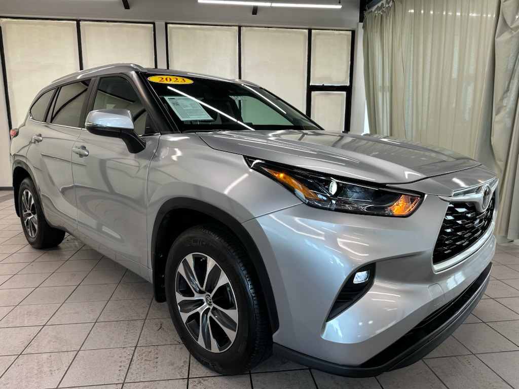 toyota highlander 2023 5TDKDRBH8PS046963 image toyota highlander 2023 5TDKDRBH8PS046963 image