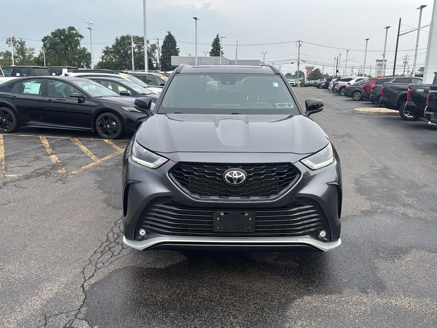 toyota highlander 2023 5TDKDRBH0PS026173 image toyota highlander 2023 5TDKDRBH0PS026173 image