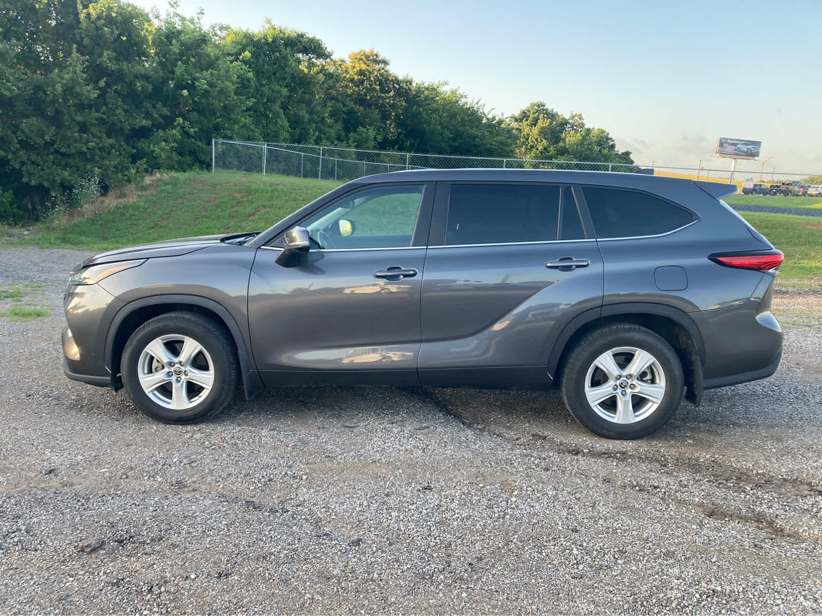 toyota highlander 2023 5TDKDRBH3PS015278 image toyota highlander 2023 5TDKDRBH3PS015278 image