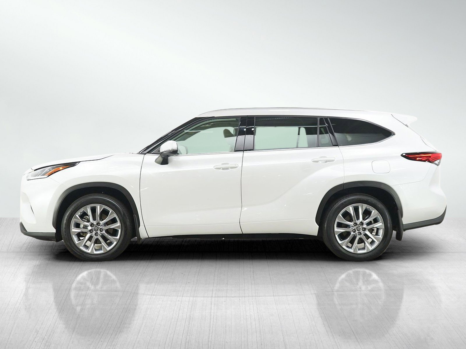 toyota highlander 2023 5TDKDRBH2PS015885 image toyota highlander 2023 5TDKDRBH2PS015885 image