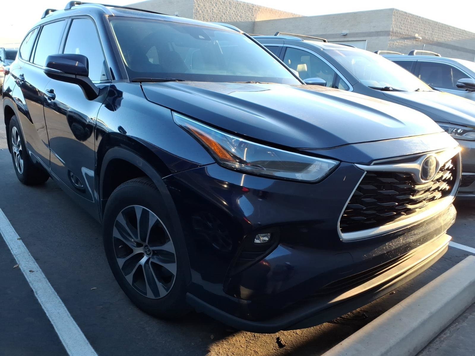 toyota highlander 2023 5TDKDRAH1PS520429 image toyota highlander 2023 5TDKDRAH1PS520429 image