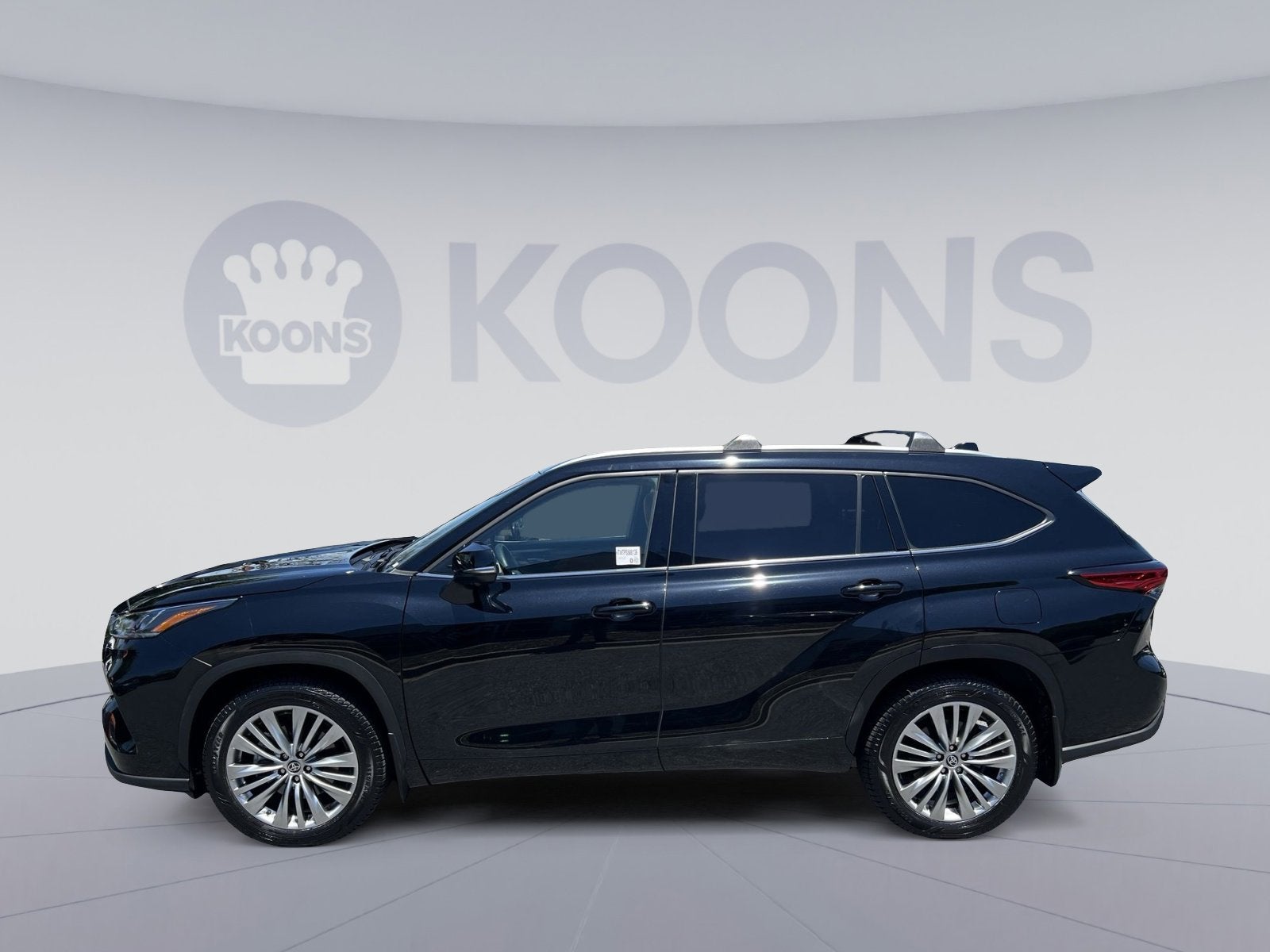 toyota highlander 2023 5TDKDRBH5PS508136 image toyota highlander 2023 5TDKDRBH5PS508136 image