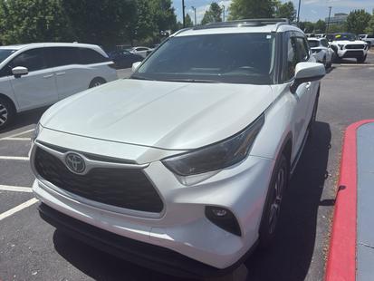 toyota highlander 2023 5TDKDRBH1PS030734 image toyota highlander 2023 5TDKDRBH1PS030734 image