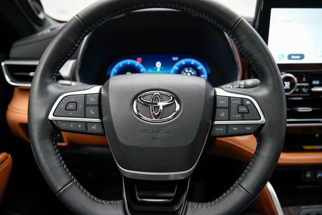 toyota highlander 2023 5TDKDRBH8PS526985 image toyota highlander 2023 5TDKDRBH8PS526985 image