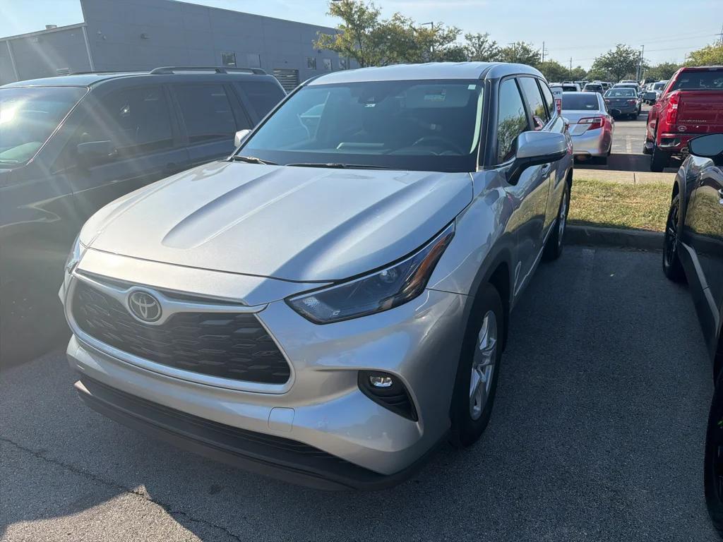 toyota highlander 2023 5TDKDRAH1PS506000 image toyota highlander 2023 5TDKDRAH1PS506000 image
