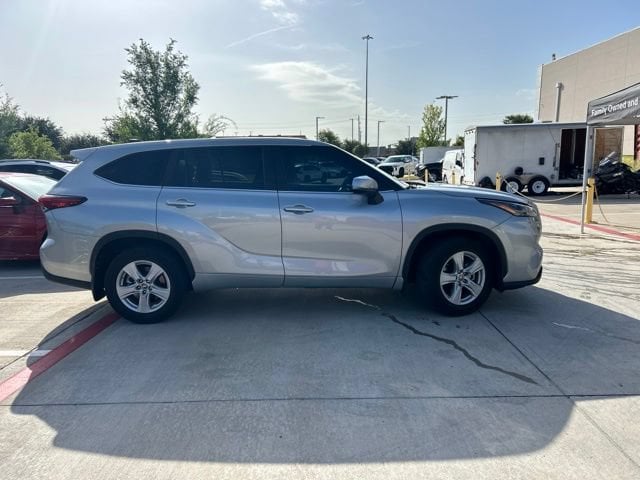 toyota highlander 2023 5TDKDRAHXPS030748 image toyota highlander 2023 5TDKDRAHXPS030748 image