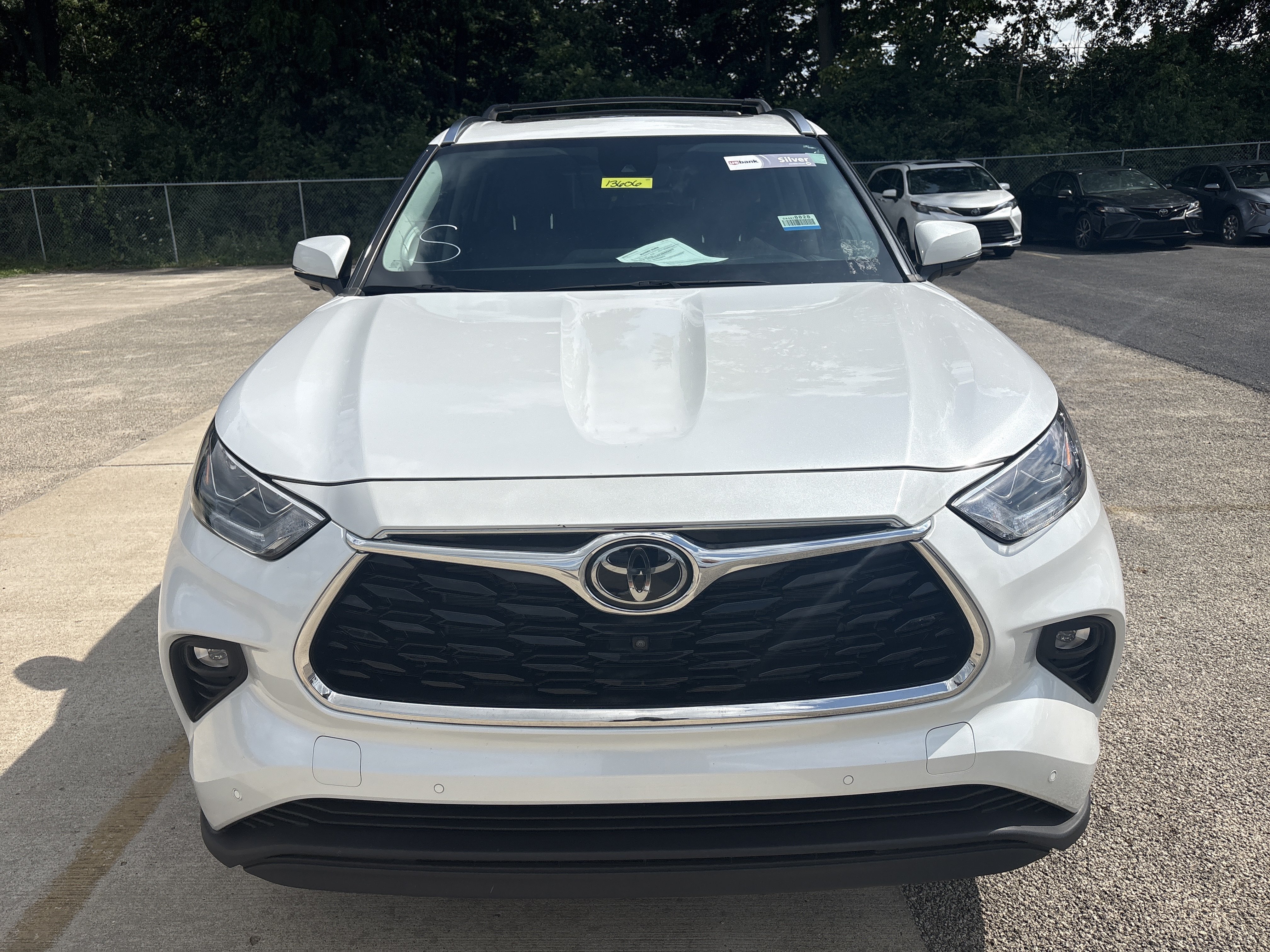 toyota highlander 2023 5TDKDRBH8PS034568 image toyota highlander 2023 5TDKDRBH8PS034568 image