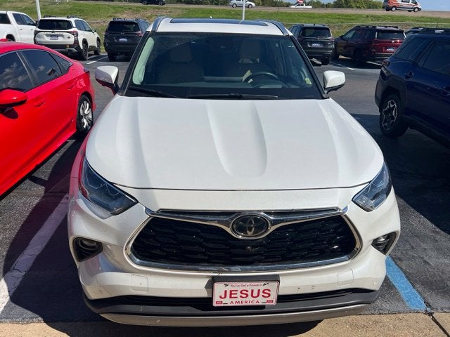 toyota highlander 2023 5TDKDRAH0PS026580 image