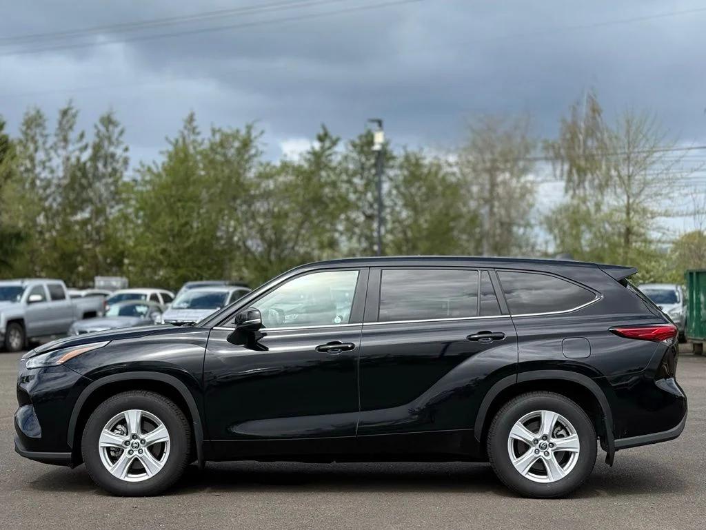 toyota highlander 2023 5TDKDRBHXPS011843 image toyota highlander 2023 5TDKDRBHXPS011843 image