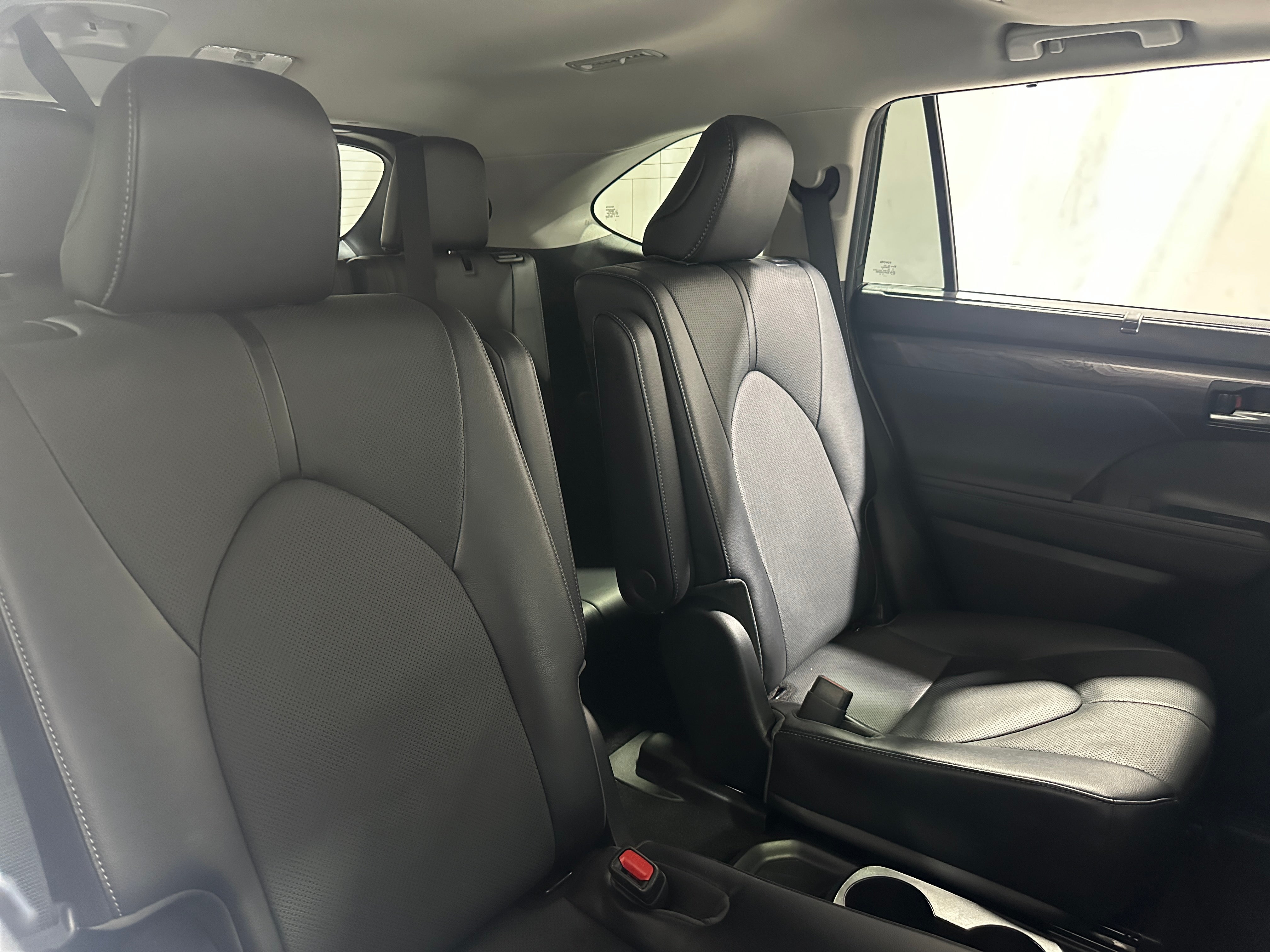 toyota highlander 2023 5TDKDRAHXPS017207 image toyota highlander 2023 5TDKDRAHXPS017207 image