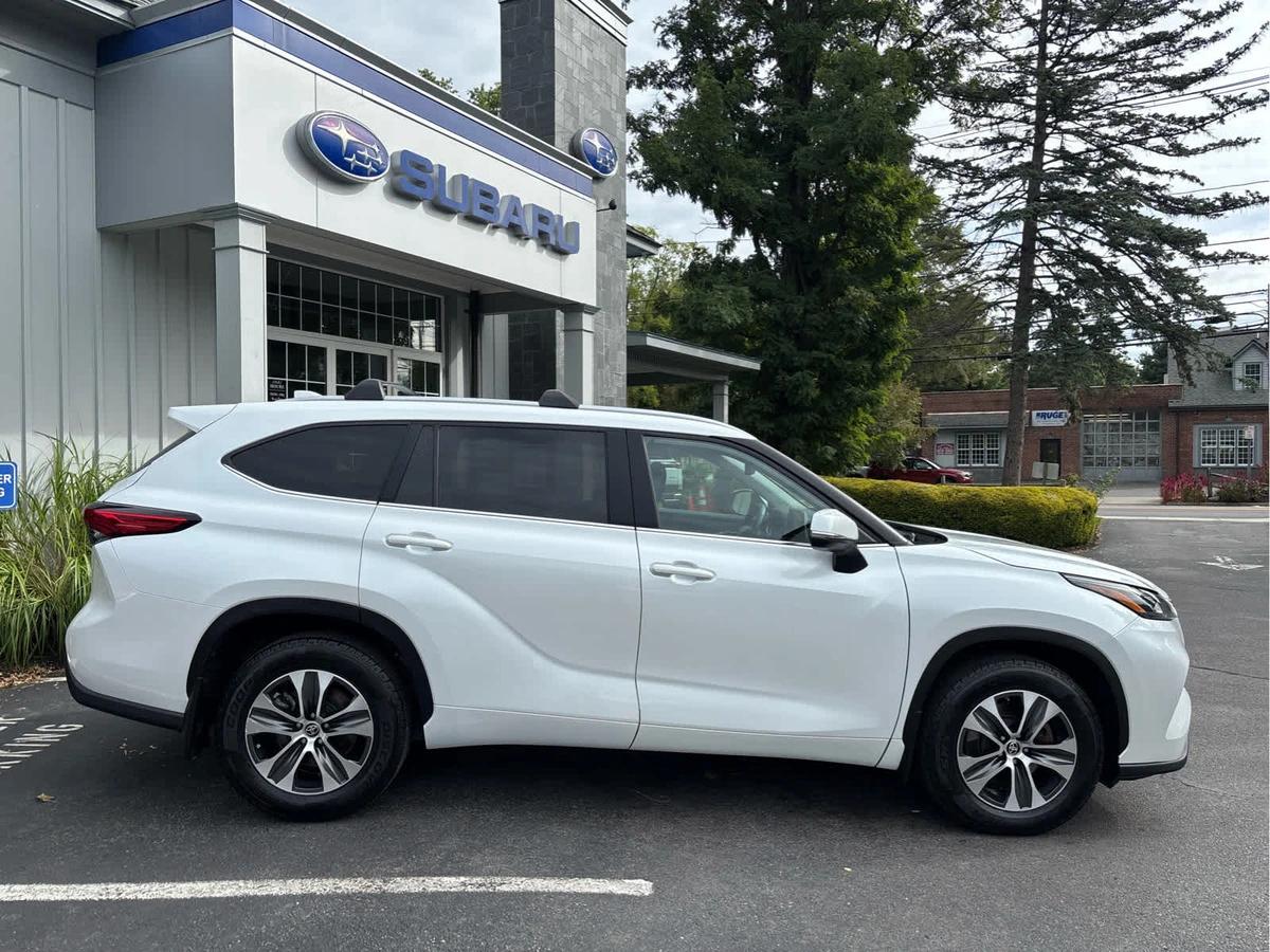 toyota highlander 2023 5TDKDRBH9PS012644 image toyota highlander 2023 5TDKDRBH9PS012644 image