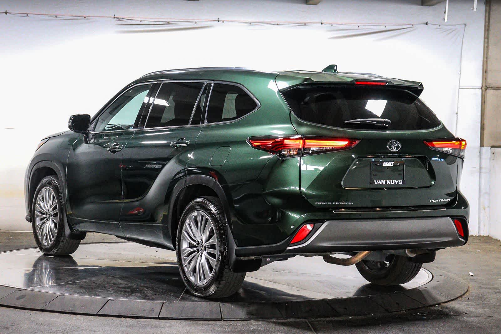 toyota highlander 2023 5TDKDRAH3PS509089 image toyota highlander 2023 5TDKDRAH3PS509089 image