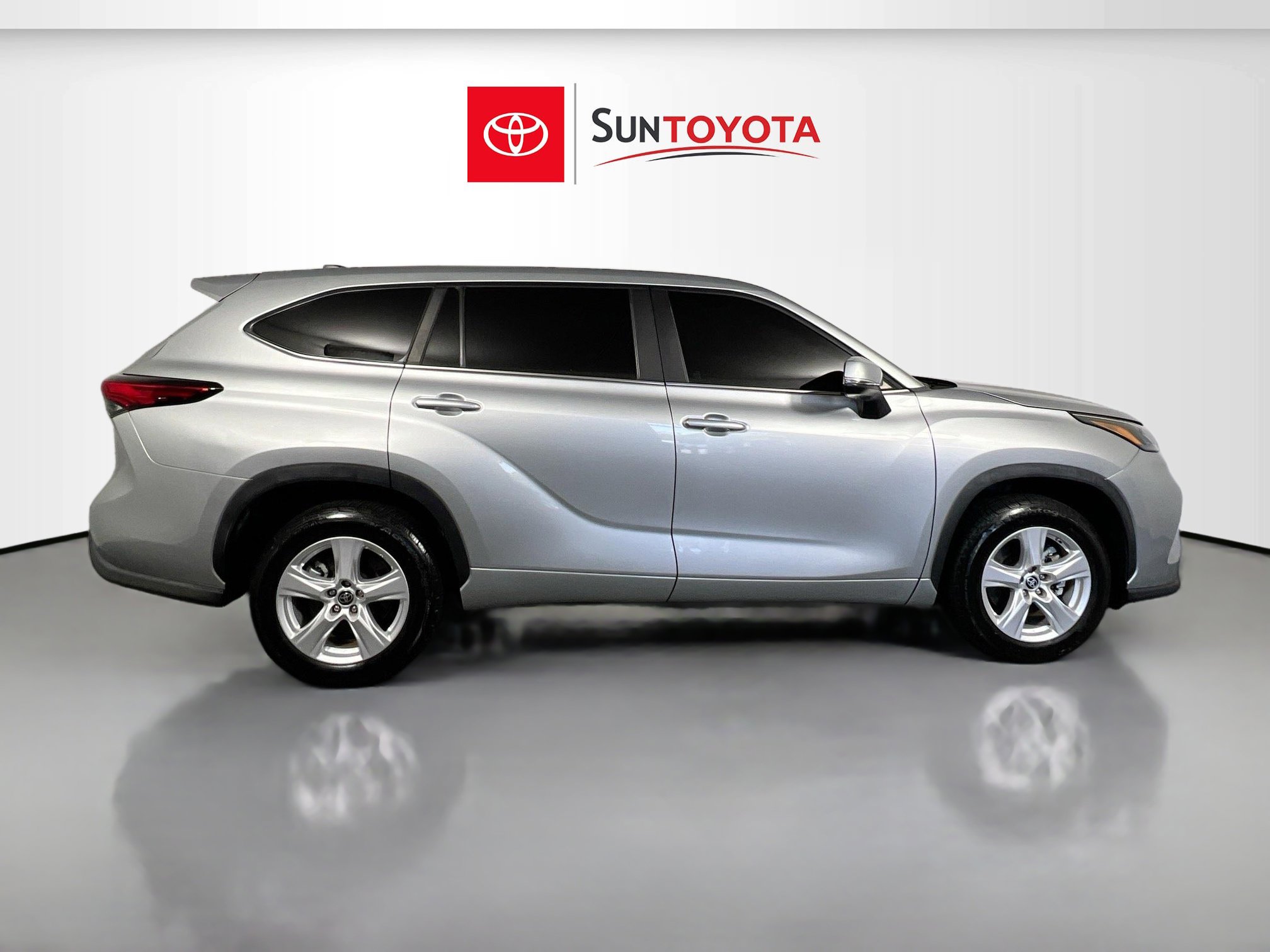 toyota highlander 2023 5TDKDRAH1PS000103 image