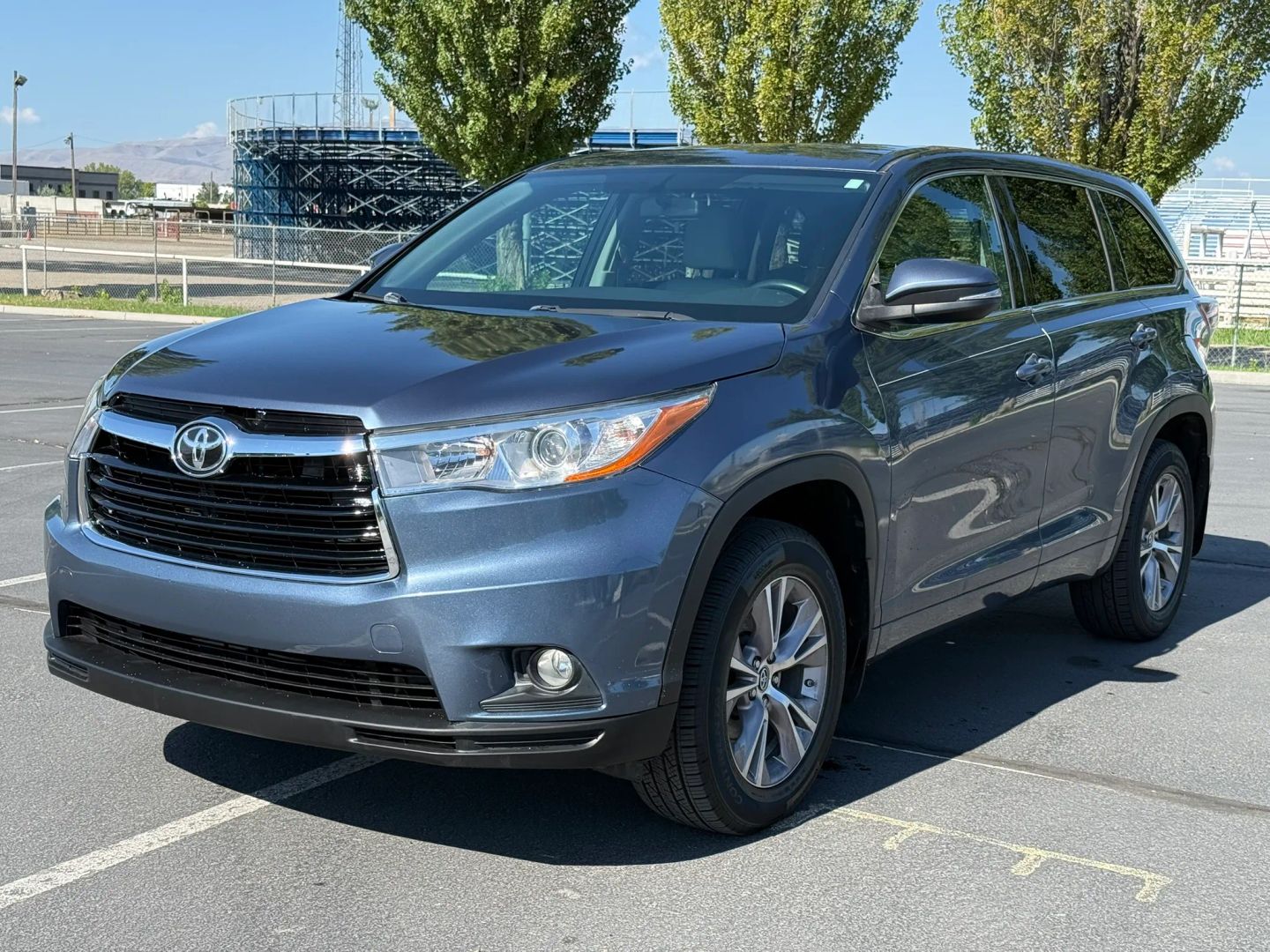 toyota highlander 2016 5TDBKRFH0GS258305 image toyota highlander 2016 5TDBKRFH0GS258305 image