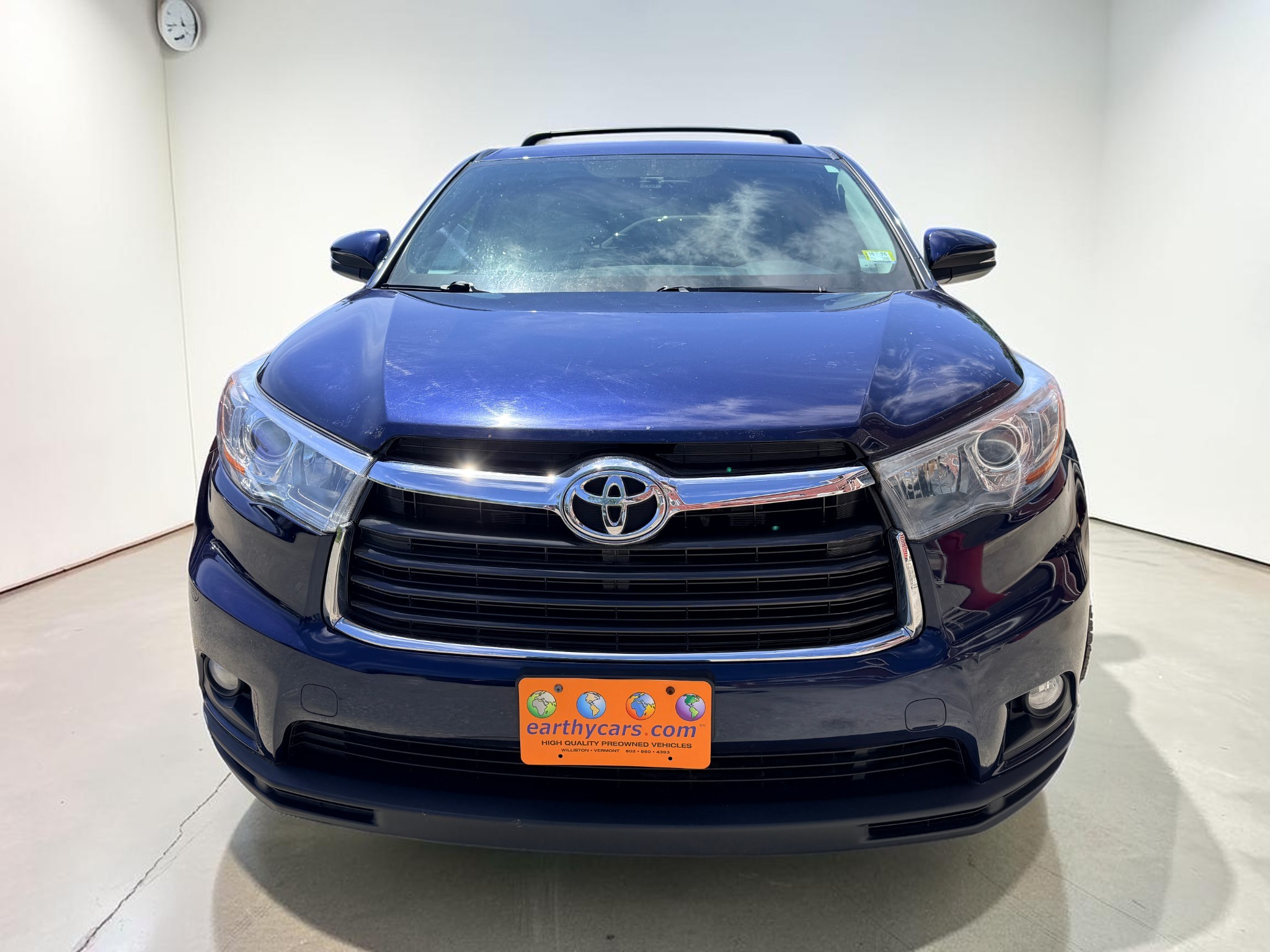 toyota highlander 2016 5TDBKRFH3GS238470 image toyota highlander 2016 5TDBKRFH3GS238470 image