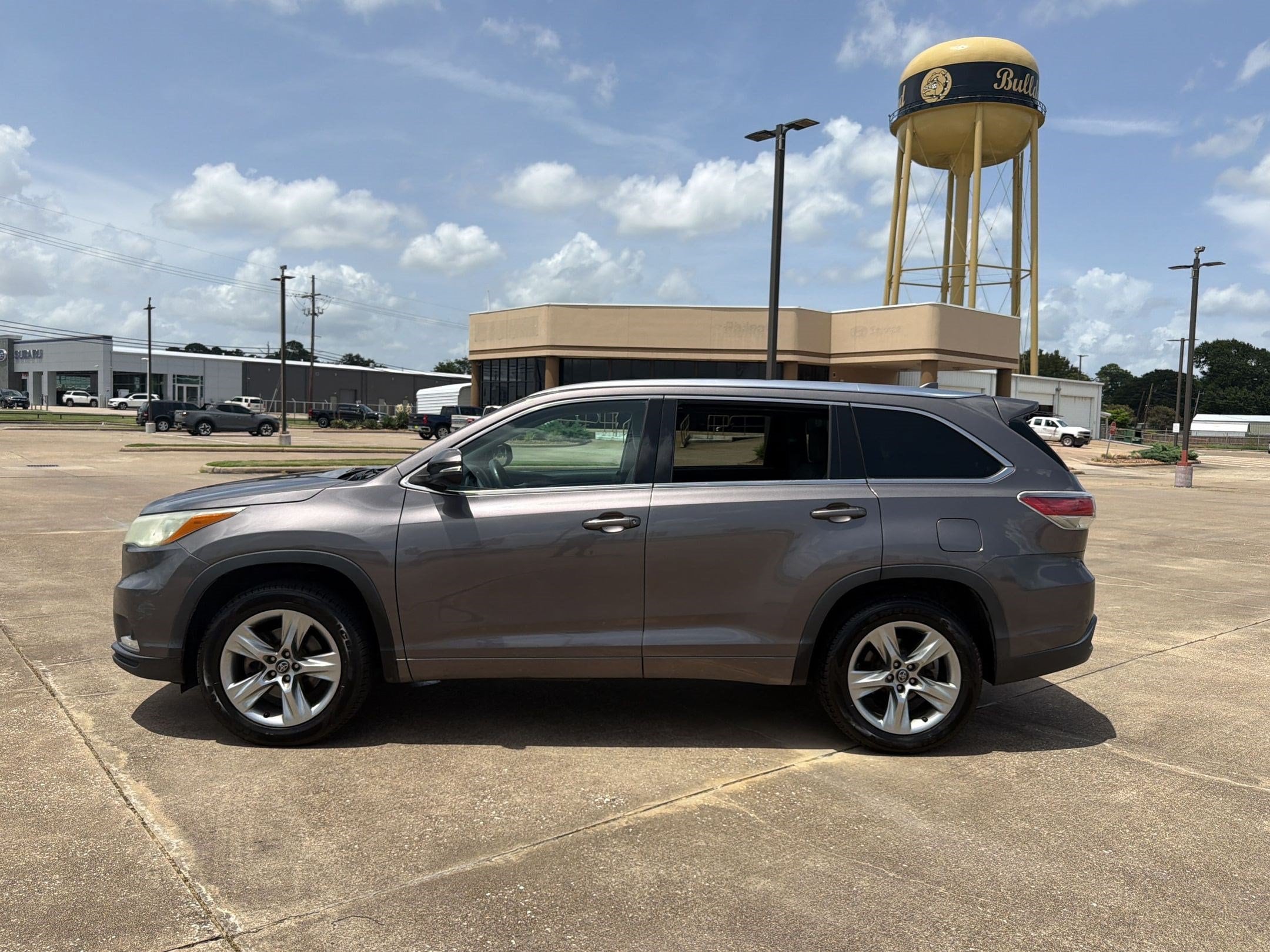 toyota highlander 2016 5TDYKRFHXGS153393 image