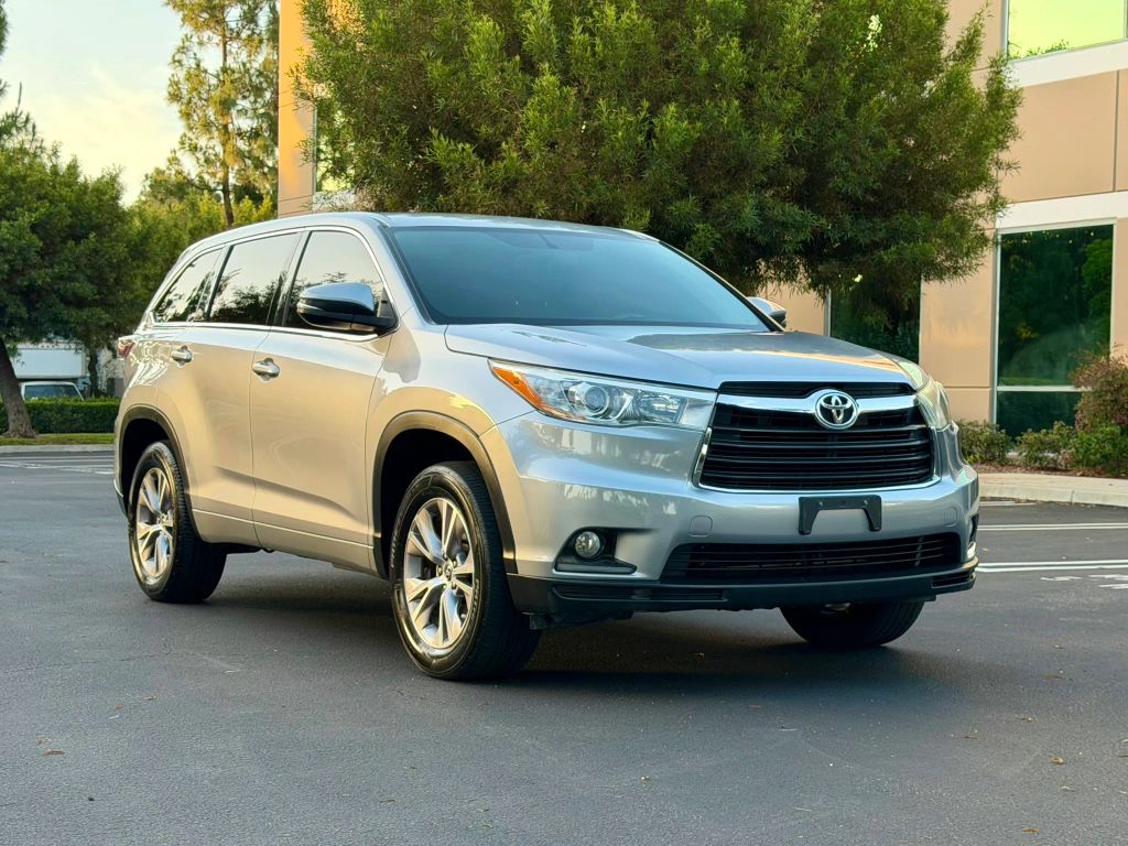 toyota highlander 2016 5TDZKRFH7GS173623 image toyota highlander 2016 5TDZKRFH7GS173623 image