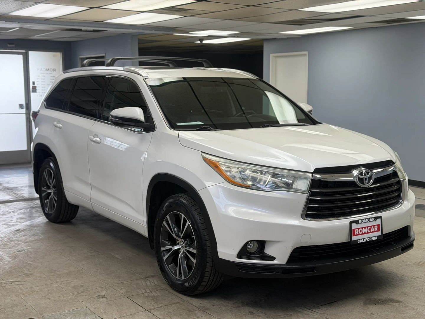toyota highlander 2016 5TDJKRFH6GS266274 image toyota highlander 2016 5TDJKRFH6GS266274 image