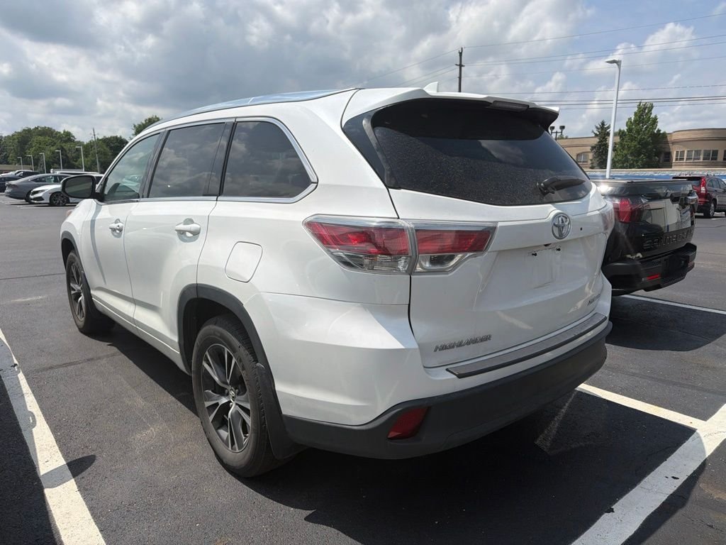 toyota highlander 2016 5TDJKRFH1GS301920 image toyota highlander 2016 5TDJKRFH1GS301920 image