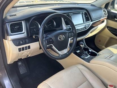 toyota highlander 2016 5TDDCRFH3GS015111 image toyota highlander 2016 5TDDCRFH3GS015111 image