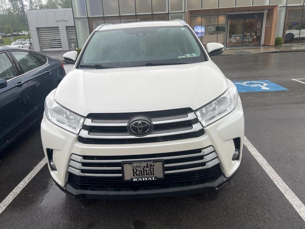 toyota highlander 2019 5TDJZRFH9KS587004 image toyota highlander 2019 5TDJZRFH9KS587004 image
