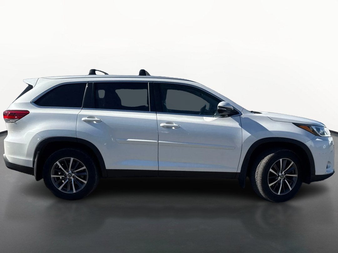 toyota highlander 2019 5TDJZRFH1KS599034 image toyota highlander 2019 5TDJZRFH1KS599034 image