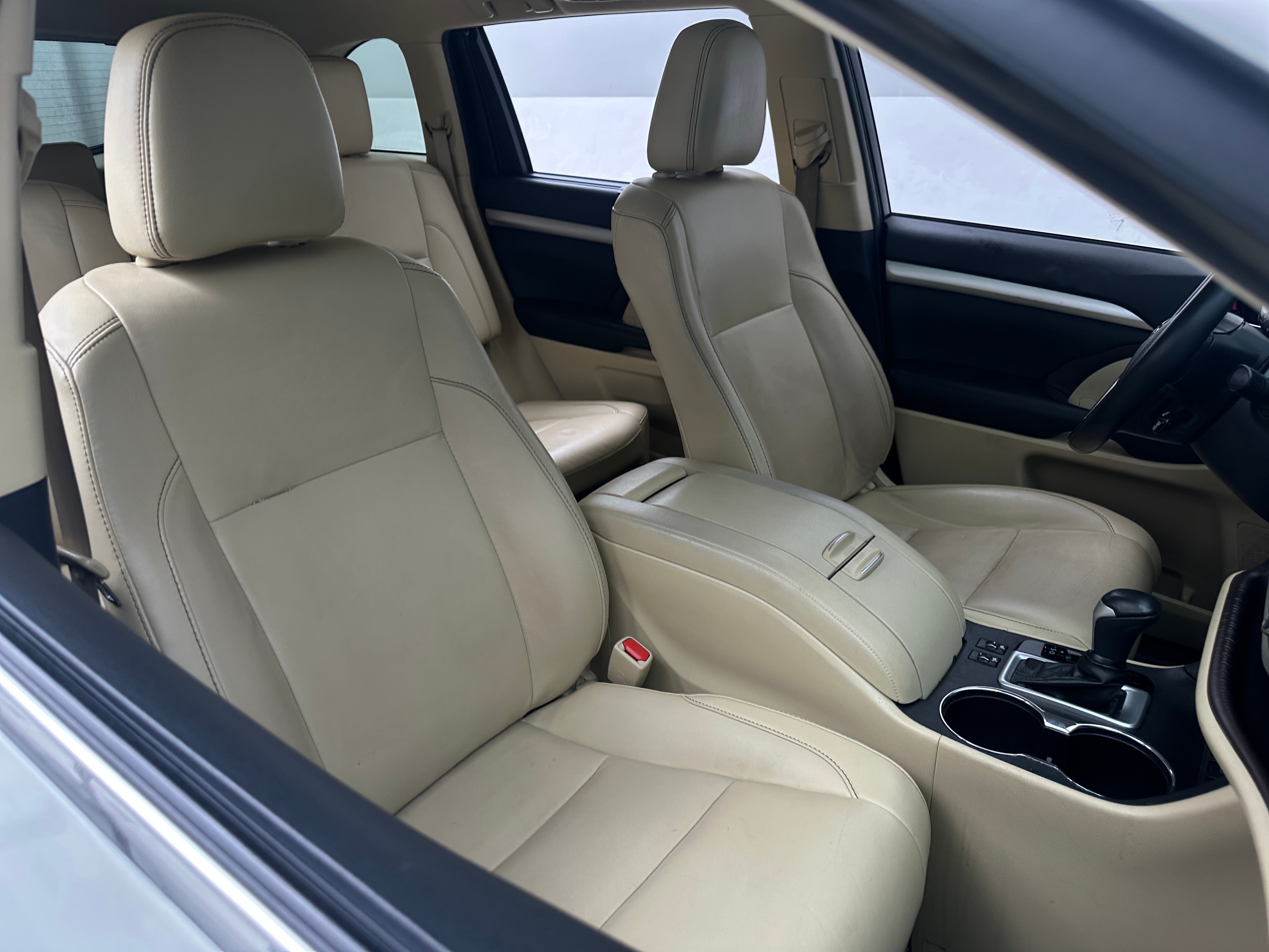 toyota highlander 2019 5TDJZRFH1KS627026 image toyota highlander 2019 5TDJZRFH1KS627026 image