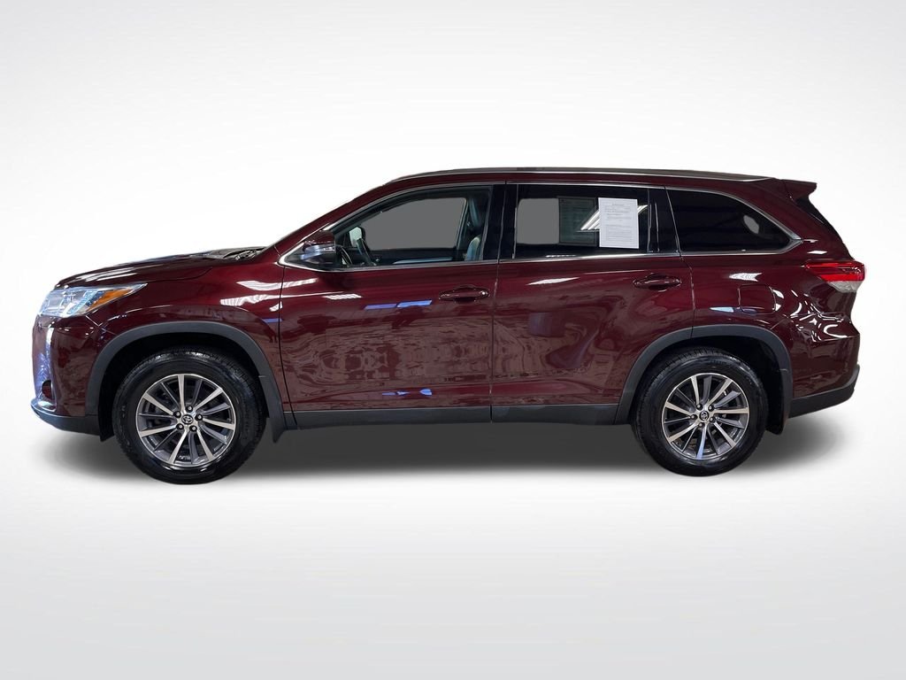 toyota highlander 2019 5TDJZRFH2KS715504 image toyota highlander 2019 5TDJZRFH2KS715504 image