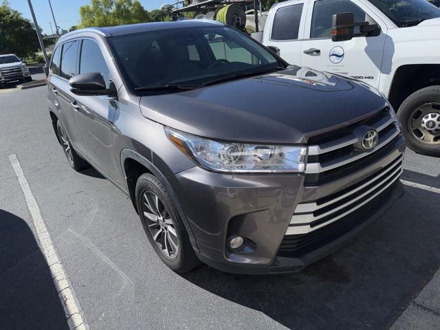 toyota highlander 2019 5TDJZRFH7KS626169 image toyota highlander 2019 5TDJZRFH7KS626169 image