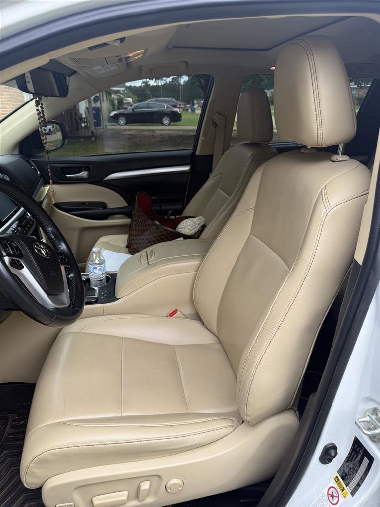 toyota highlander 2019 5TDKZRFH3KS564287 image toyota highlander 2019 5TDKZRFH3KS564287 image