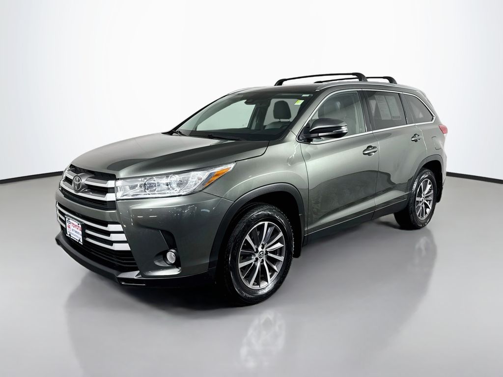 toyota highlander 2019 5TDJZRFH8KS974353 image toyota highlander 2019 5TDJZRFH8KS974353 image
