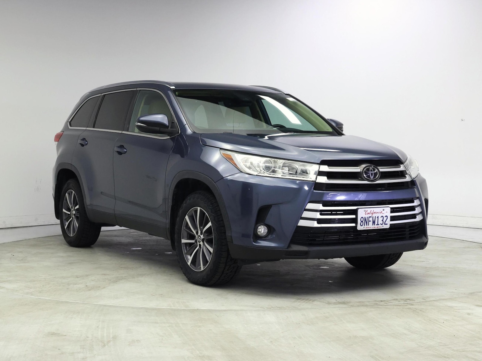 toyota highlander 2019 5TDJZRFH0KS984827 image toyota highlander 2019 5TDJZRFH0KS984827 image