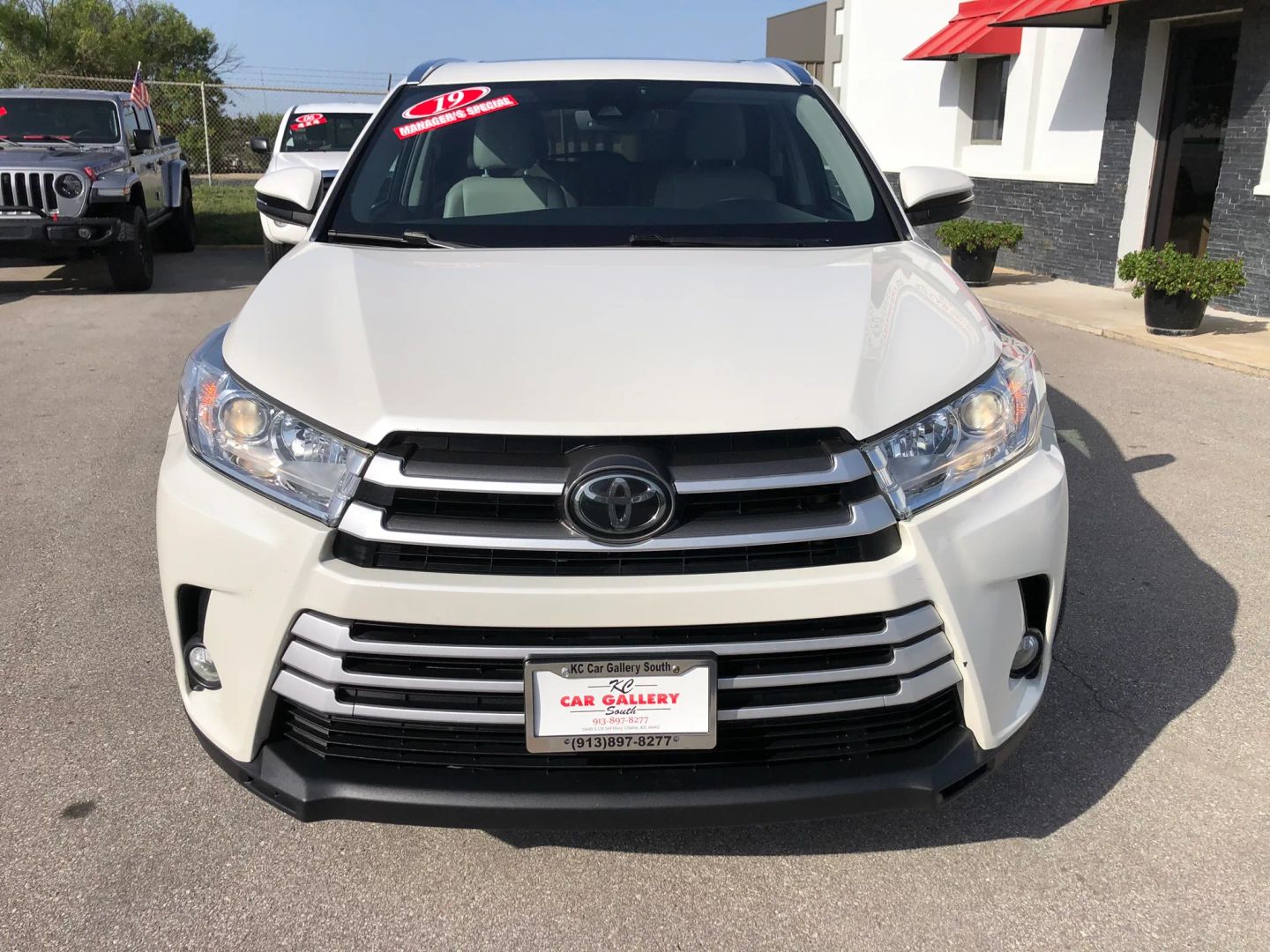 toyota highlander 2019 5TDJZRFH3KS571168 image toyota highlander 2019 5TDJZRFH3KS571168 image