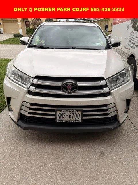 toyota highlander 2019 5TDJZRFH1KS613692 image toyota highlander 2019 5TDJZRFH1KS613692 image