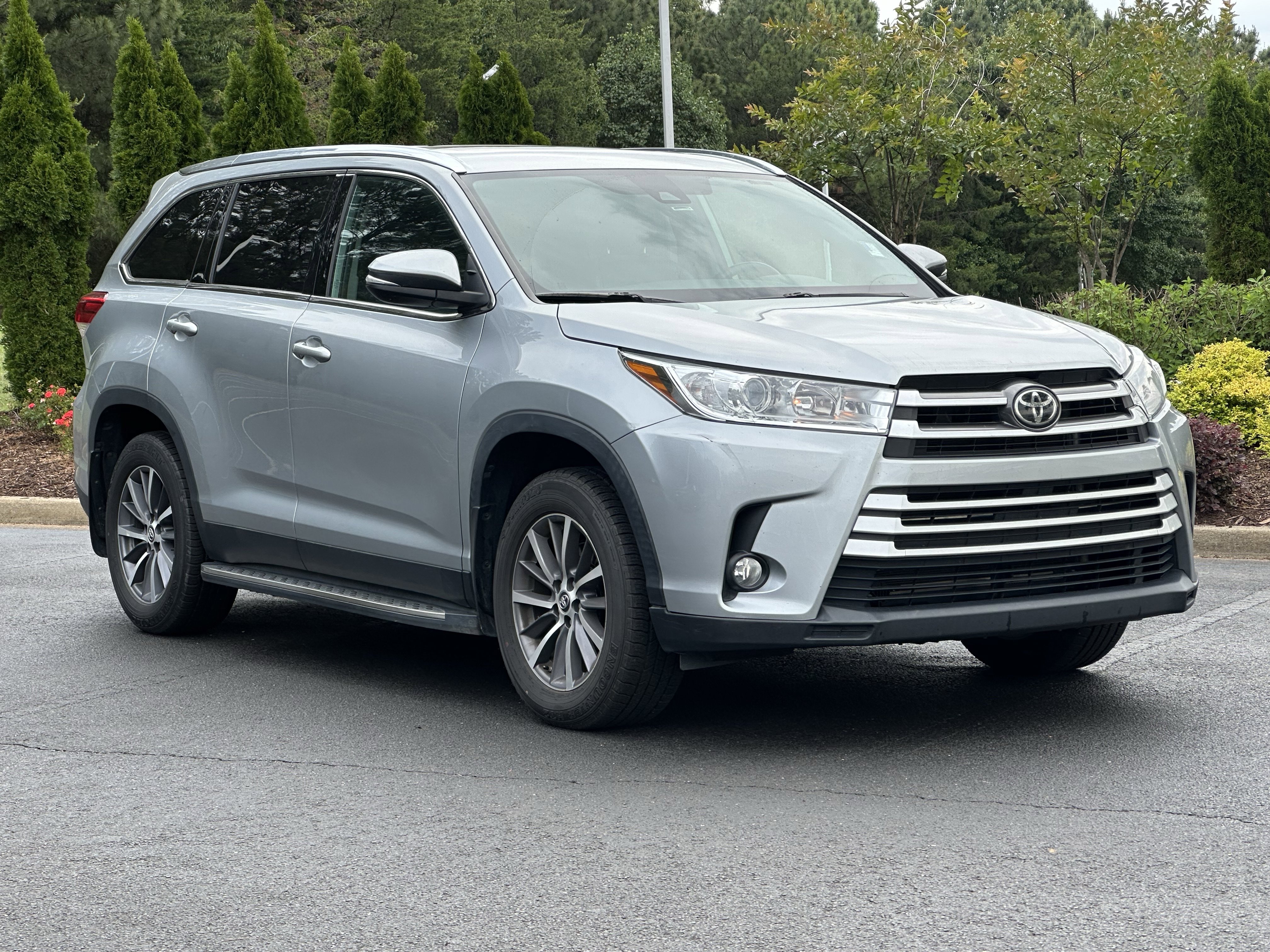 toyota highlander 2019 5TDJZRFH5KS595472 image toyota highlander 2019 5TDJZRFH5KS595472 image